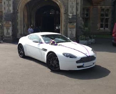 Aston Martin Vantage Hire  in Benarty
