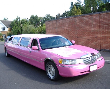 Lincoln Towncar Limos in Camelford
