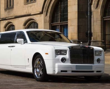 Rolls Royce Phantom Limo in Holmfirth
